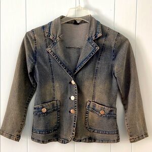 🎈3/$20 BNY light medium wash denim jacket